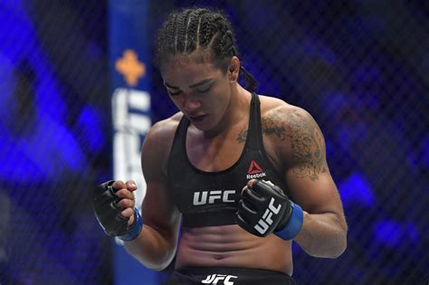 Viviane Araujo doubled therapy sessions ahead of first UFC main event