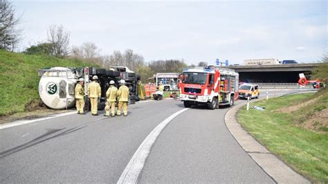 Lkw Am Mannheimer Kreuz Zwischen A Und A Umgekippt Swr Aktuell