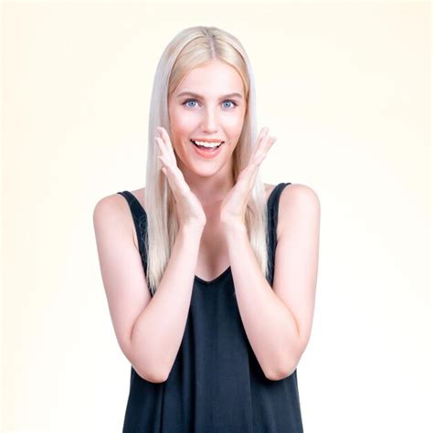 Page Images De Blonde Cheveux Courts T L Chargement Gratuit Sur Freepik