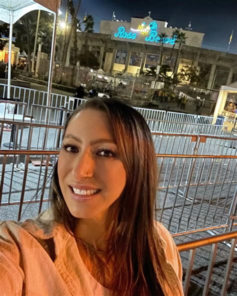 Lindsey Nicole on Twitter: "Epic game for my first time at the Rose