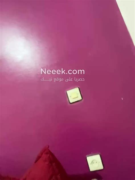 Arab Maroc Play With Dildo قحبة مغربية تلعب بزب اصطناعي كبير في كسها المخروم