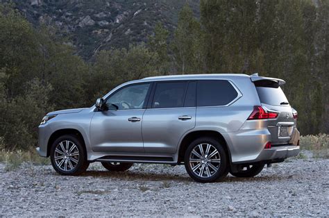 Lexus Lx 570 2015 Suv Drive