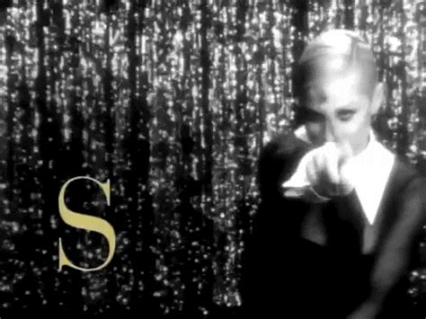 Livro Sex da Madonna faz aniversário de anos em Metrópoles