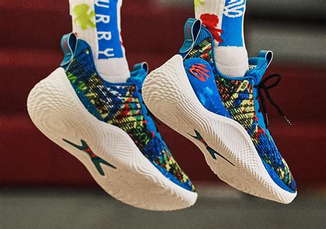 Curry Flow 10 Sour Patch Kids 3025622 Release Info