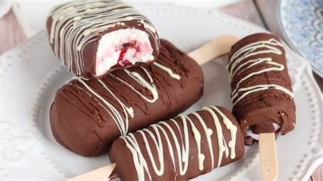 Helados De Yogur Con Fresas Y Chocolate Anna Recetas F Ciles