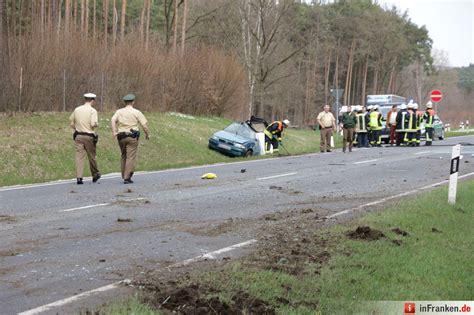 Bilder Von T Dlicher Unfall Auf Der B Bei Hirschaid