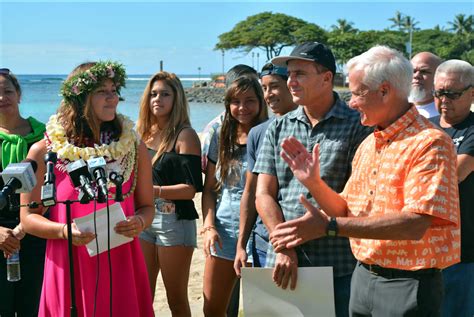 CARISSA MOORE DAY PROCLAIMED IN HAWAII – Freesurf Magazine