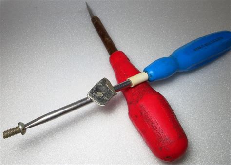 Magnetizer/Demagnetizer Tool (намагничиватель/размагничиватель)