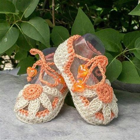 Zapatito en crochet para niña Hecho a mano Hecho en Colombia