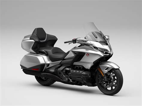 2025 Honda Gold Wing Tour Review • Total Motorcycle