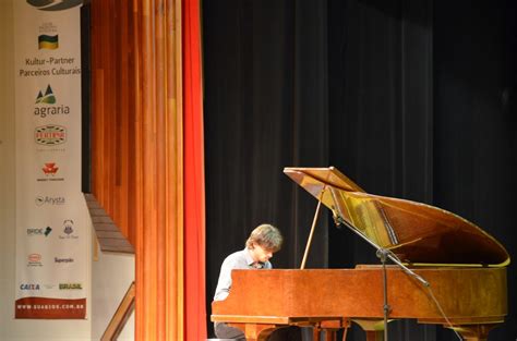 Bruno Hrabovsky Rock ao piano 23 9 2016 Fotos Suábios