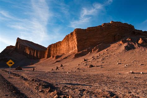 Download Santiago Chile Valle De La Luna Wallpaper