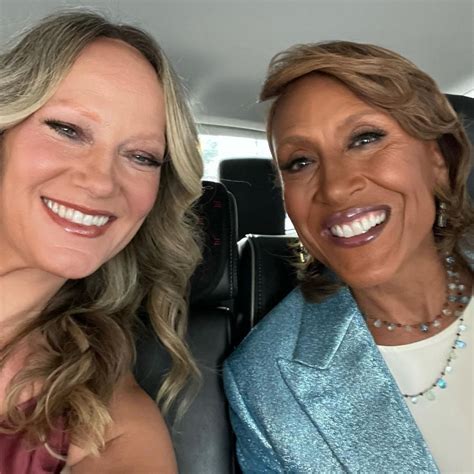Gmas Robin Roberts Shares Relaxed Glimpse Of 410k Connecticut Getaway