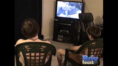 Jared Has Some Company While He Jerks Off XVIDEOS