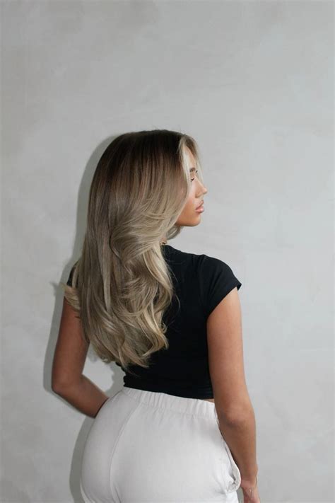 Melted Root Ashy Blonde Black Roots Blonde Hair Blonde Hair Goals