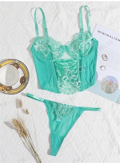 Women Sexy Lingerie Set Embroidery Push Up Adjustable Straps Bras Sex