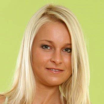 Nikki Sun Babe Page Watch This Pornstar On FreeOnes