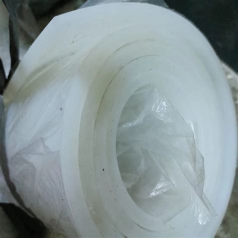 jual rubber sheet silikon strip mm  cm   cm silicone strip