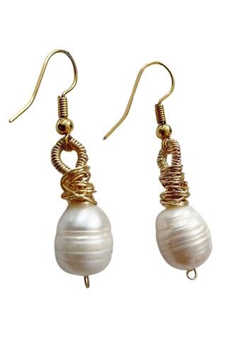 Aretes De Perlas Cultivadas Sencillos Hechos A Mano Luma