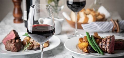 Коньяк Ararat Nairi 20 y.o (gift box) 0.7 л (Арарат Наири 20 лет в ...