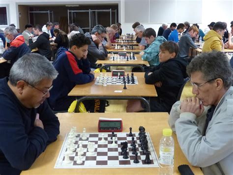 La Couronne Participants Au Tournoi D Checs Armand Mazza