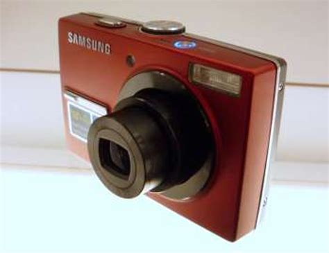 Hands-on with the Samsung L210: Dial M for Manual - CNET