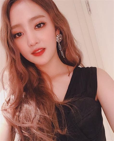 Korean Lesbian Bisexual And Queer Women Choose Their Top Favorite Female Idols Koreaboo