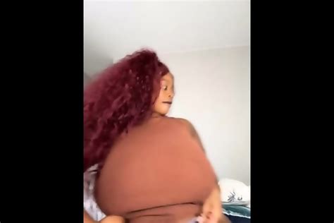 Thick Busty African Dildo