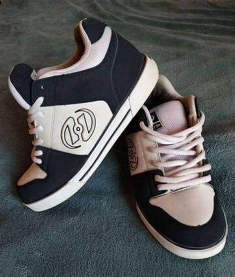 Кроссовки с колесиками Heelys Москва | Товары для хобби | Festima.Ru ...