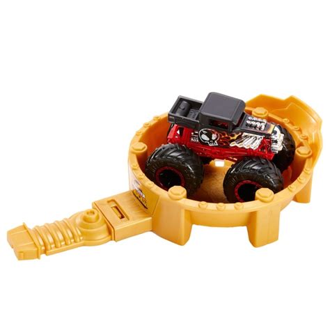 Hot Wheels Bahn Monster Trucks Looping Challenge Set Mit Autos Smyths Toys Deutschland