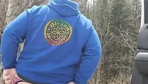 Amateur Hetero Typ Wagt Es In Der Ffentlichkeit Mit Heraush Ngendem Schwanz Xhamster