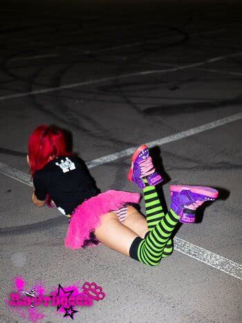 Rawrbecca Xd Nude Leaks OnlyFans TheFappening