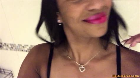 Shaving My Hairy Pussy LONG LIPS