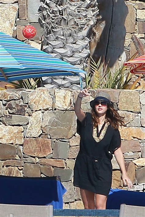 Jessica Alba In Bikini In Cabo San Lucas Lacelebs Co