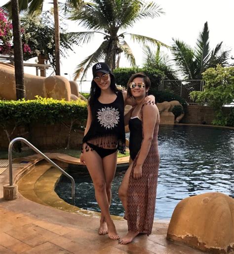 Hot Sexy Shweta Rohira Bikini Pics