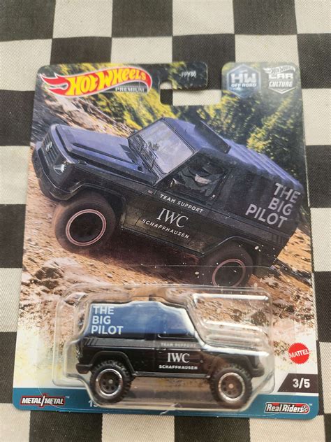 Hot Wheels Premium Off Road Mercedes Benz G Class Kustomkollector