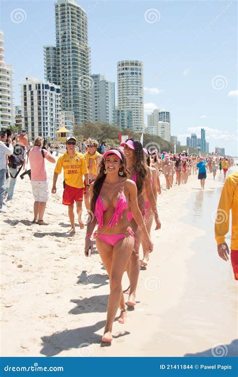 World Record Bikini Parade In Gold Coast Editorial Stock Image Image Of Guinness Queensland