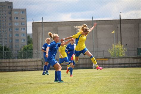 12 06 Tallinna FC Ajax N Vs Tartu JK Tammeka II N Flickr