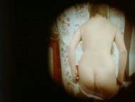 Naked Dolly Dollar In Popcorn Und Himbeereis