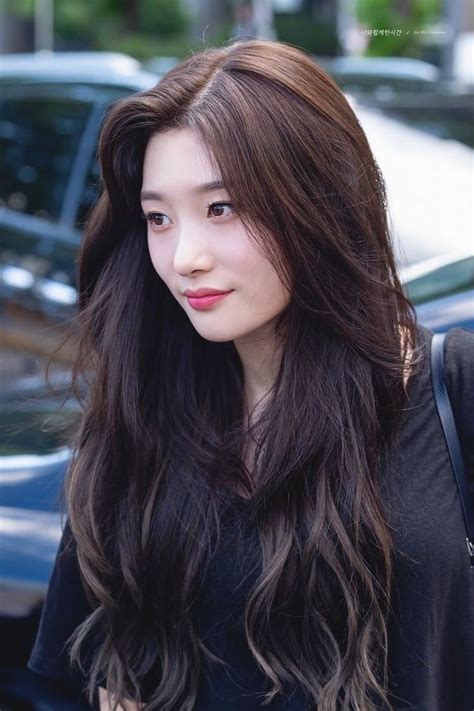 Zoe₊˚ ༄ Korean Long Hair Hair Styles Long Hair Styles