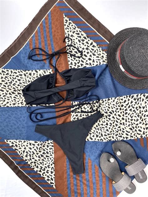 Shein Swim Basics Conjunto De Bikini Unicolor Sujetador Halter Entrecruzado Y Traje De Ba O De