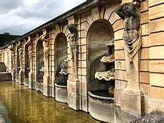 Category Sculptures Of Nude Men Wikimedia Commons