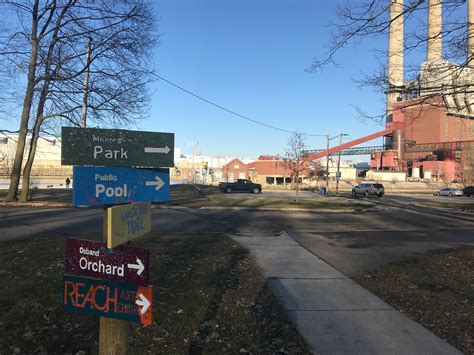 Cityhood - Local Wreaths Across America Event Planned for Noon