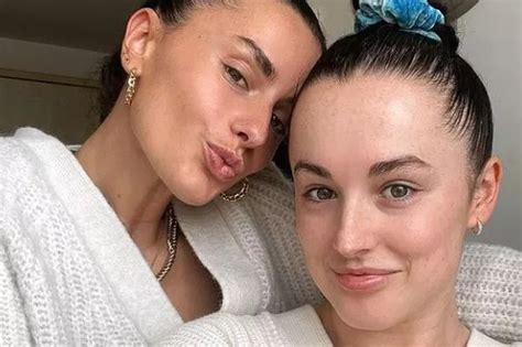 Hot Sexy Jade Davies Bikini Pics