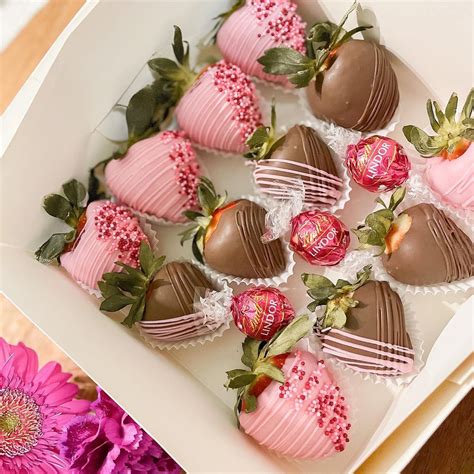 chocolate covered strawberries bouquet diy  betty dean blog