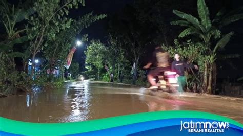 Banjir Bandang Terjang 3 Desa Di Kecamatan Dander Bojonegoro