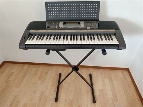 YAMAHA PSR 640 Keyboard mit Ständer Kaufen auf Ricardo