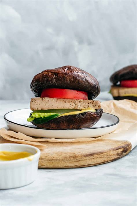 Vegan keto Portobello mushroom burger | I Eat Keto