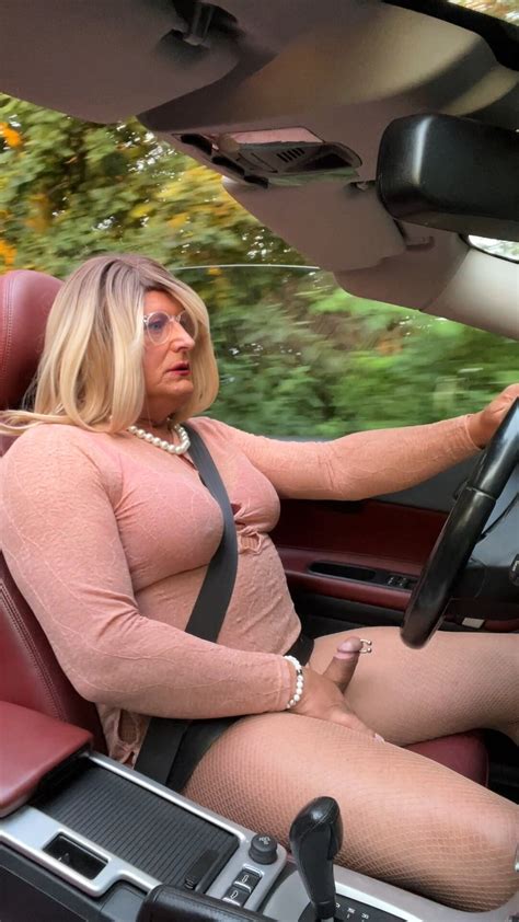 Amateur Crossdresser Kellycd Sexy Milf Fishnet Pantyhose Pics XHamster