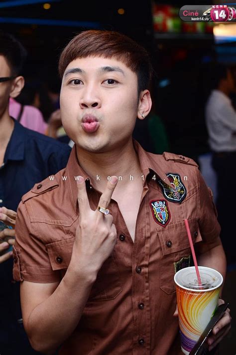 Dàn sao Việt xúng xính đi xem Hot Boy Nổi Loạn